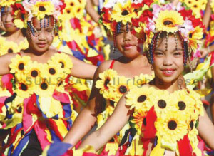 Students participents in the Panagbenga